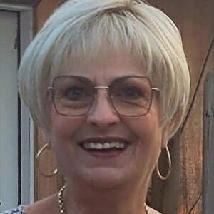 Meet your Posher, Phyllis